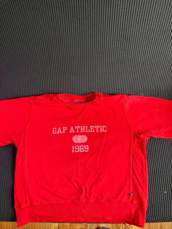 Classic GAP Sweatshirt