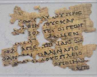 P104 Replica on Egyptian Papyrus (Matthew 21:34-37)