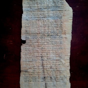 Réplica en folio único P75 sobre papiro egipcio (Lucas 23:35 - 24 versículo 15)