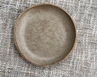6” plate, dunes
