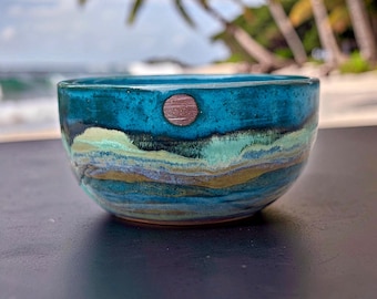 Dark turquoise ocean bowl with both sun and moon