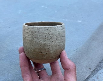 Natural small cups (1)