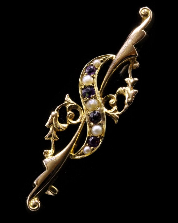 Victorian 15ct gold amethyst and pearl brooch - image 3