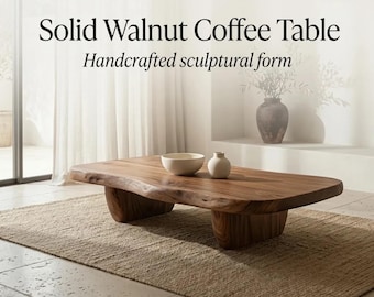 Mesa de centro moderna de madera maciza de nogal: diseño minimalista hecho a mano para salones elegantes.