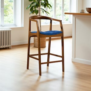 Handmade Wooden Bar Stool: Solid Wood Rustic High Chair