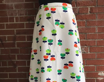 70's Vintage Long Boho Hippie Skirt Rosecrest by Hudson Canada White with Orange and Green Tulips Pattern