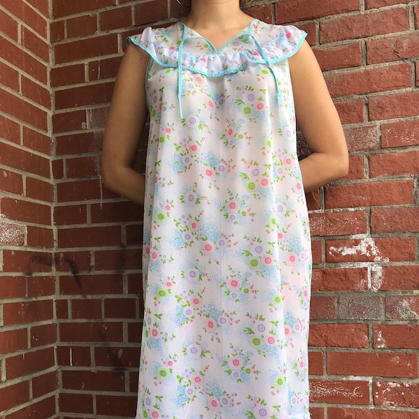 MCM Nightgown Summer Sleeveless Housedress Day-dress Pastel Floral Print - 60's Vintage Aesthetic