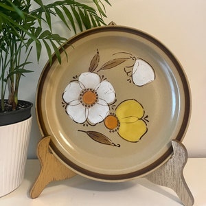 Platos de cerámica pintados a mano de Hearthside de época - Platos de cerámica de repuesto - Platos florales retro - Patrón de cornejo
