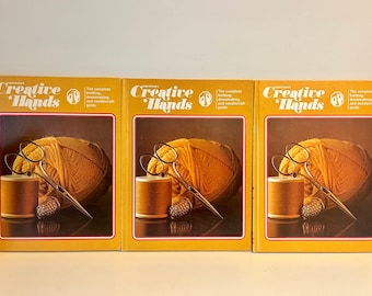 Greystone's Creative Hands De complete gids voor breien, kleermakerij en naaldwerk, Vol. 1, 2, 3 - MCM Vintage hardcover hobbyboek