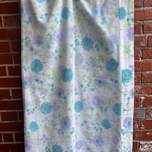 Vintage Muslin No-Iron Double Floral Flat Sheet - Lavender, Blue and Green Floral Spring Flat Sheet - Flower Power Flat Sheet