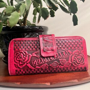Rotes Leder Hand punziert Guadalajara Portemonnaie mit Rosen - Geschenk Freundin