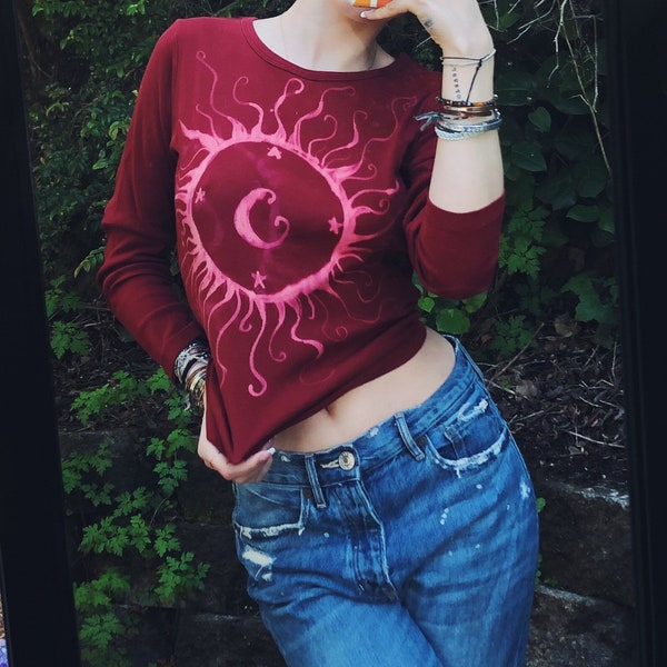 Bleach art painting top sun moon stars long sleeve tee upcycled handmade boho celestial witchy lunar tarot t size m medium burgundy wine red