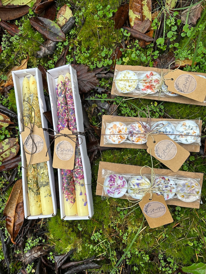 Floral Tea Light Set of Four Dried Flowers Candles Unscented Floral ...