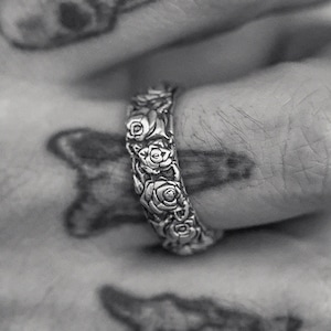 Sterling Silver Rose Ring Unique Flower Wedding Ring for Couples Romantic Rose Band, Cool Male Pinky Rose Ring Dainty Rose Ring For Womens