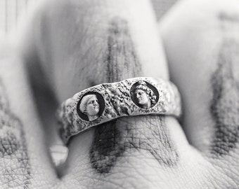 Anillo de plata de ley con escultura griega, regalo de historiador del arte