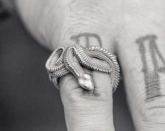 Snake Ring in 925 Silver, Gothic Serpent Ring For Husband, Unique Jewelry, Dainty Nature Animal Ring to Mens Silver Ring, Birthday Gift Dad