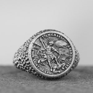 Silver Archangel Michael Signet Ring, Religious Men&#39;s Ring, Handmade Jewelry for Dad Christian Catholic Jewelry Guardian Angel Signet Gift