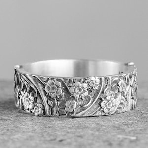 Sakura Flower Band Silver Rings, Japanese art Band Ring with Sakura Flowers Pattern, Cool Sakura Flower Band Ring, Japanese Men Gift jewelry