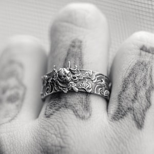 Handmade Hannya Oni Ring, Japanese Demon Mythology Jewelry, Evil Spirit Samurai Ring Unique Art Pinky Ring Traditional Japanese Pattern Band