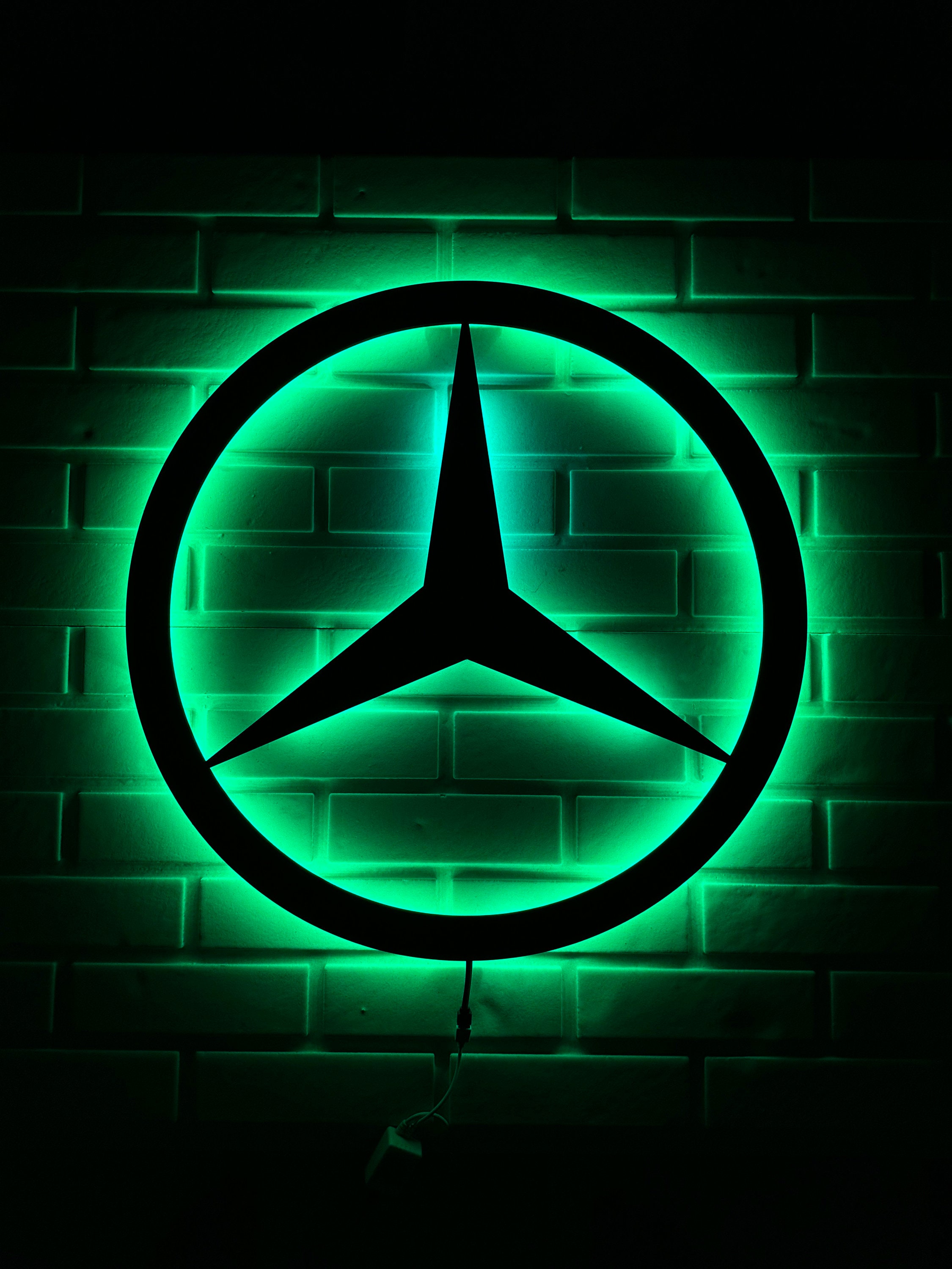 Mercedes neon - .de