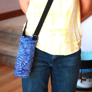 Purple Water Bottle or Drink Carrier with Adjustable Strap