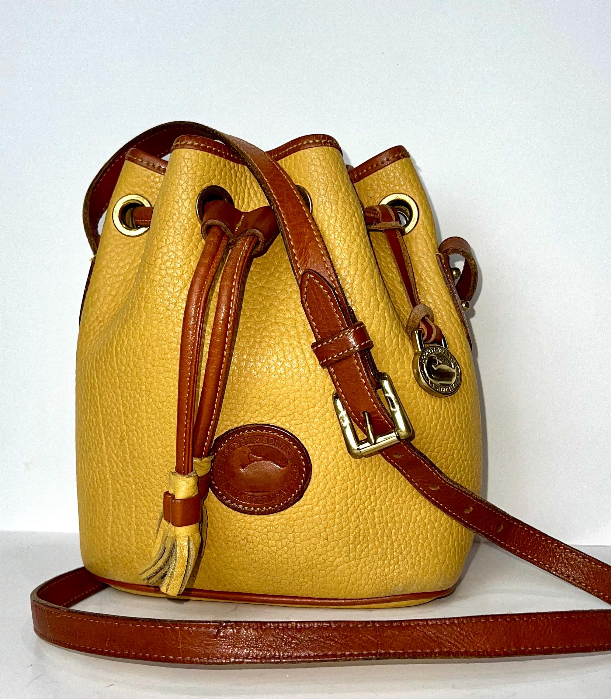 Vintage Dooney & Bourke Palomino Yellow Drawstring Bucket  display picture 1
