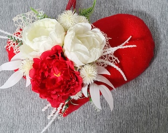 Wreath, Valentine's Day wreath, Mother's Day gift, door wreath, wedding wreath, heart wreath