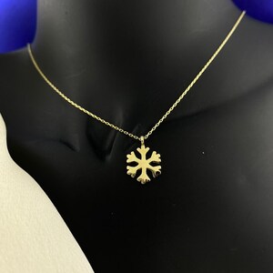 Solid Gold Snowflake Necklace, Gold Charm for Frozen, Gift For Daughter, Snowboarder Charm, Skier Charm, Winter Style Pendant,