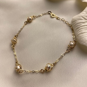 14K Solid gold Handmade Freshwater Pearl Bracelet, Dainty Pearl Bracelet, Gold Gift for her, Minimalist Bracelet, Bridesmaid gift