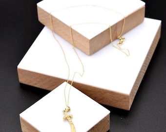 14K Gold Schwert Halskette, Leistungsstarke Halskette, Goldenes Schwert, Geburtstagsgeschenk, Geschenk für geliebte