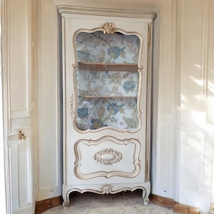 LOUIS XV country French style Vitrine
