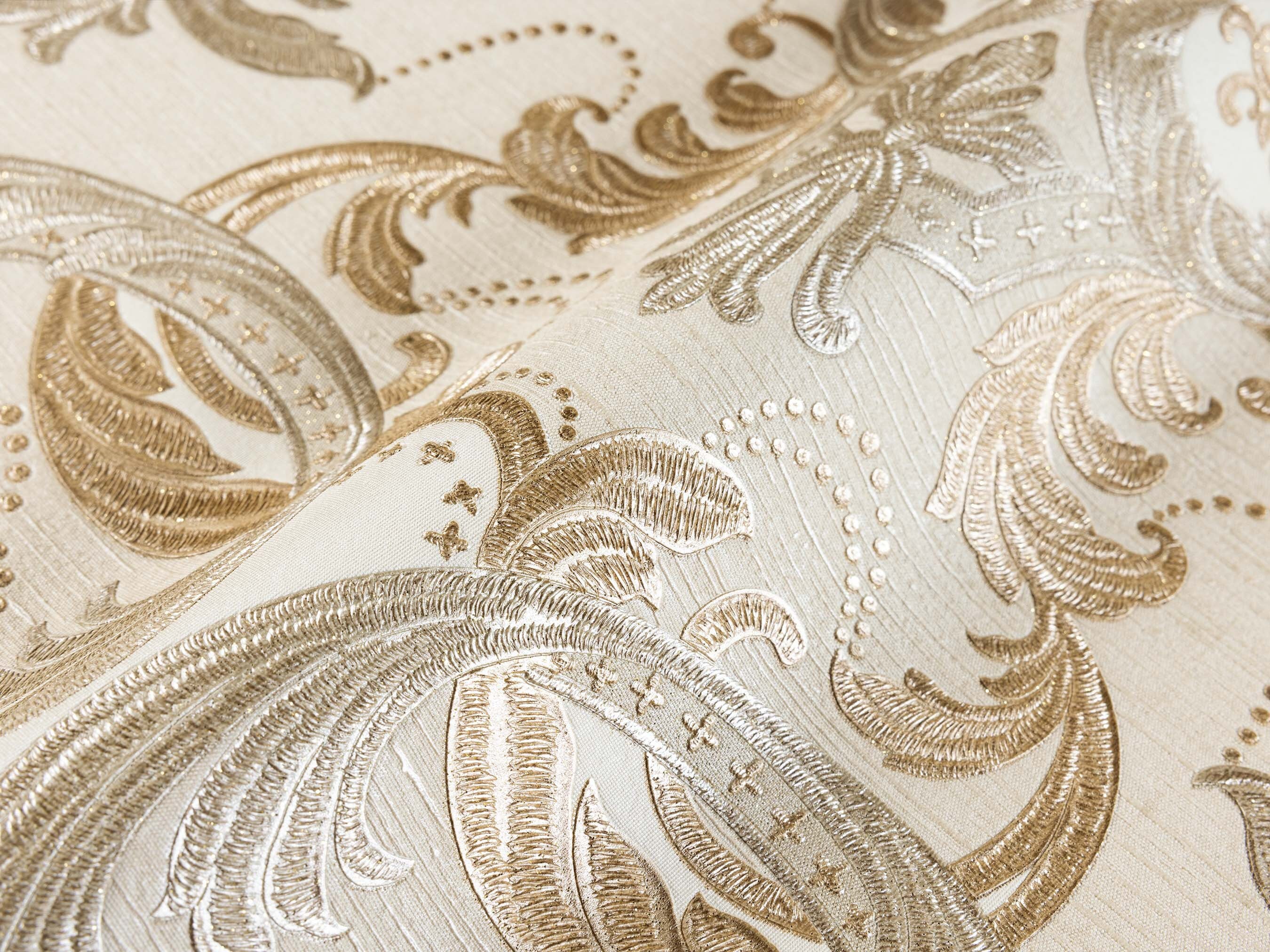 Luxury Damask Cream Gold Wallpaper, 3D Textured Victorian Wallpaper ...