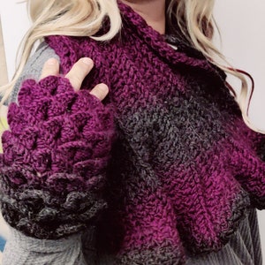 Dragon Scale Fingerless Gloves