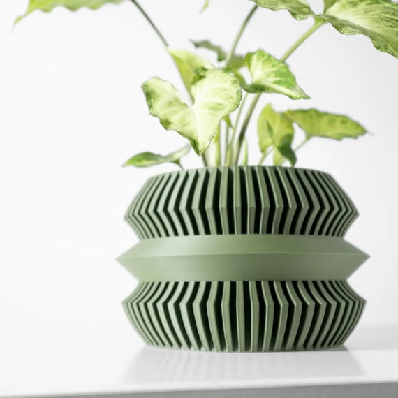 Flowerpot plant pot "Uldol" with drainage holes modern and unique 3D printing home decoration