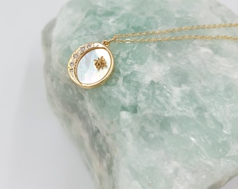 Moon Necklace, Mother of Pearl Moon Necklace, Moon Pendant, Star Necklace, Celestial Necklace, Mother of Pearl Necklace, Gift for Her