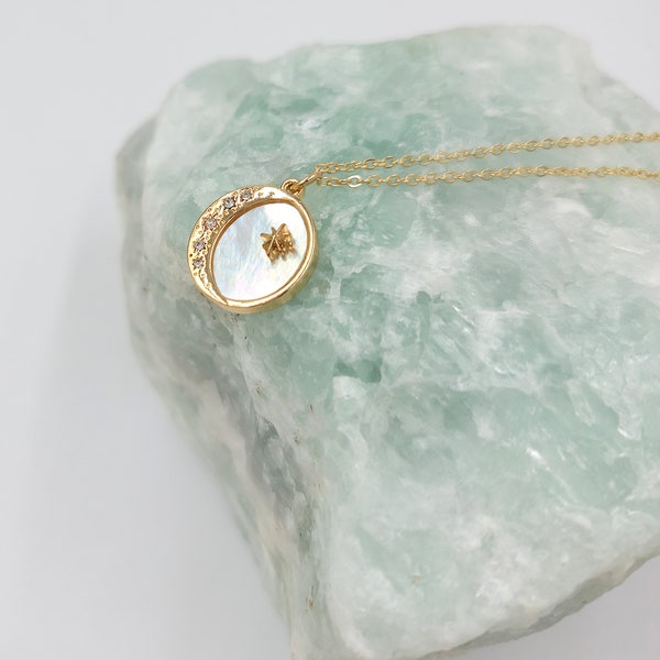 Moon Necklace, Mother of Pearl Moon Necklace, Moon Pendant, Star Necklace, Celestial Necklace, Mother of Pearl Necklace, Gift for Her