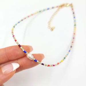 Beaded Necklace with Freshwater Pearls, Seed Bead Pearl Necklace, Dainty Necklace, Minimalist Jewelry, Beaded choker, Seed Bead Necklace