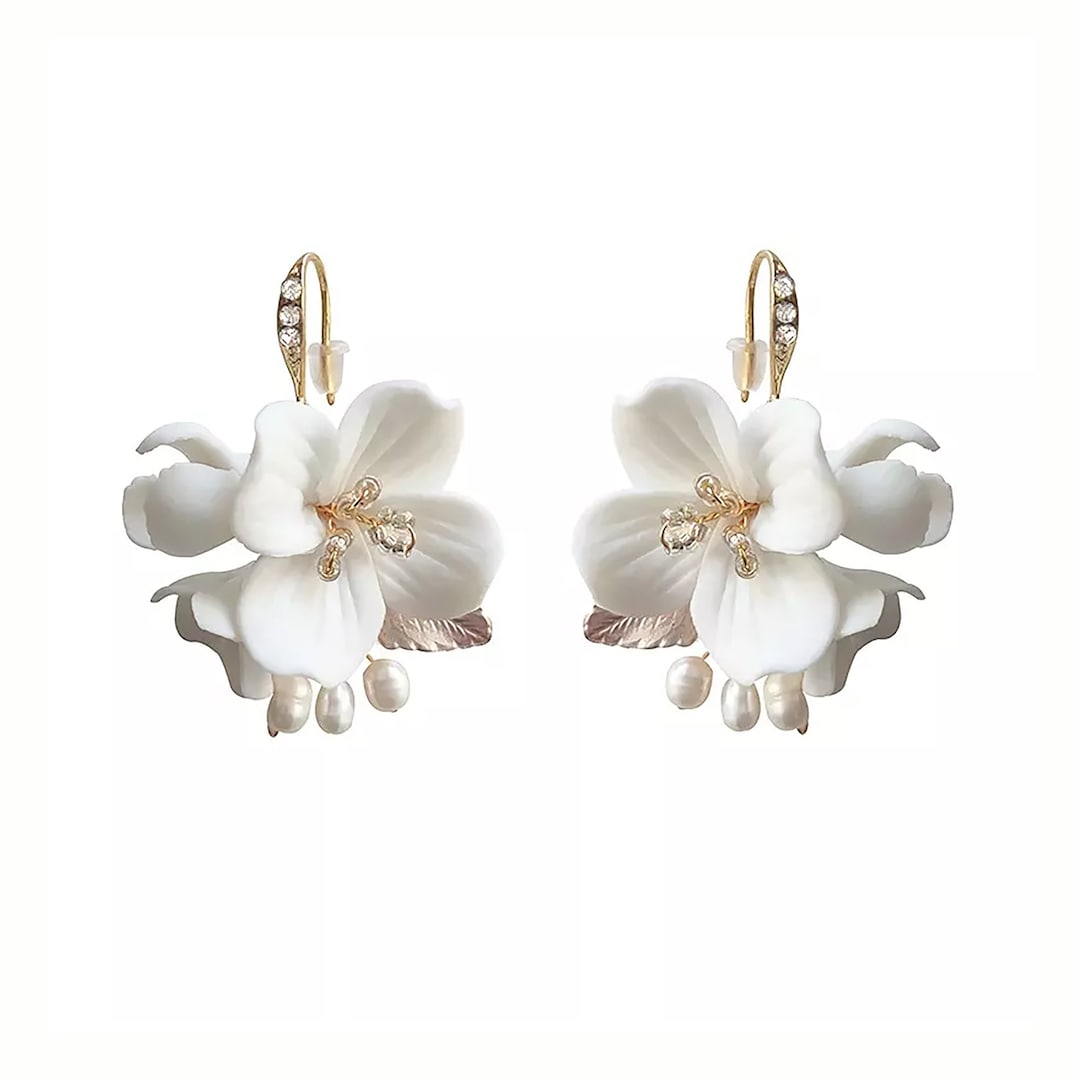 White Pearl Blossom Earrings main image 1