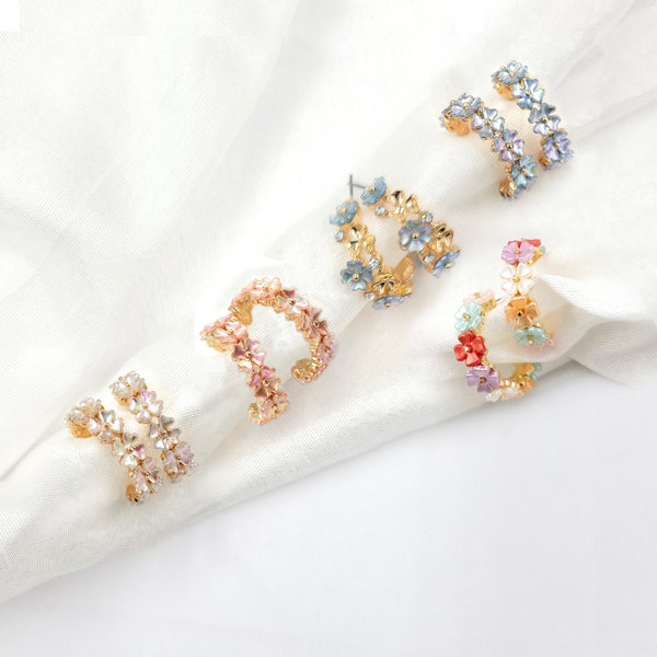 Flower Earrings, Wreath Earrings, Botanical Earrings, Daisy earrings, Korean Earrings, Hoop Earrings, Floral Hoop, Mothers Day Gift