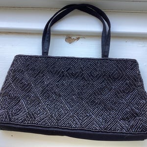 Schöne schwarze Perlen Vintage Abend Handtasche von Début - für Hochzeiten, Partys und besondere Anlässe