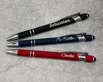 Personalisierter Kugelschreiber aus Metall mit Gravur, in den Farben Schwarz, Dunkelblau und Dunkelrot
