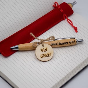 Personalisierter Kugelschreiber mit individueller Gravur: aus Bambus Holz, ergonomisches Design, Etui und mit Holzschild