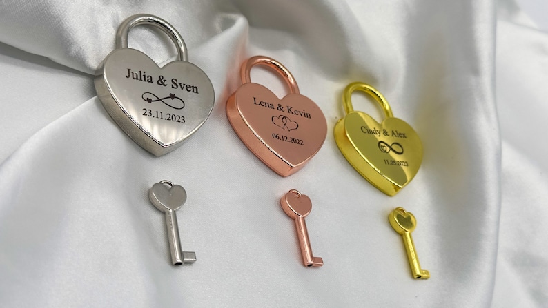 Personalized love lock, lock with heart-shaped engraving, romantic gift for partner on Valentine's Day, housewarming gift image 1