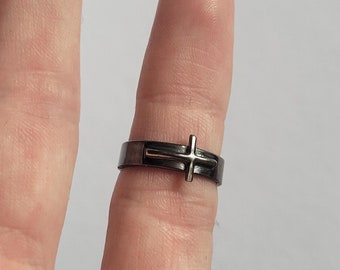 Oxidised Silver Cross Ring