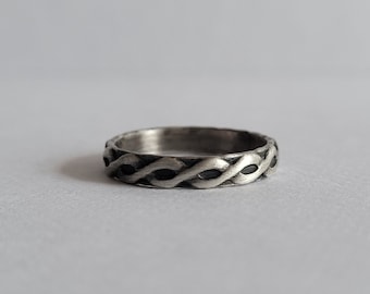 Chain ring, silver chain ring, punk ring, edgy ring, silver ring, minimalistic ring, men's ring, women ring