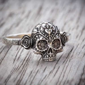 Sugar Skull Ring, Vintage sterling silver handmade with skull, flower, and heart details. Perfect Halloween gift for her. Australian Seller.