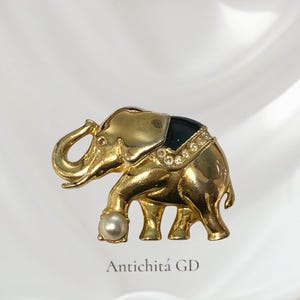Vintage brooch, elephant.