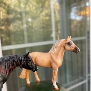Breyer Custom Horse Model OOAK Drastic Breyer Horse Pet Portrait on Stablemate Scale 1:32