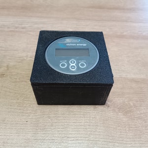 Boitier de montage pour Victron BMV ou MPPT Control
