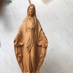 Hand-Carved Our Lady Statue: Wooden Catholic Icon
